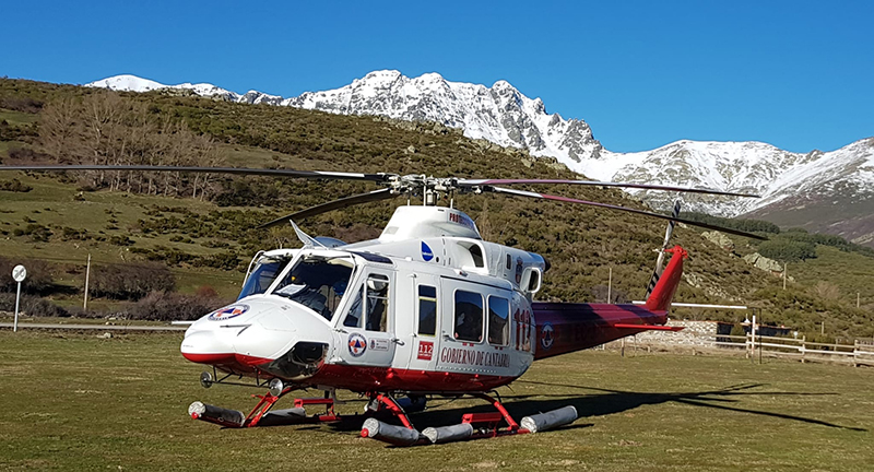 Helicóptero del Gobierno de Cantabria. Pulse para verla a mayor tamaño